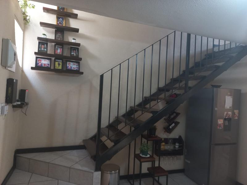 To Let 2 Bedroom Property for Rent in Birchleigh Gauteng
