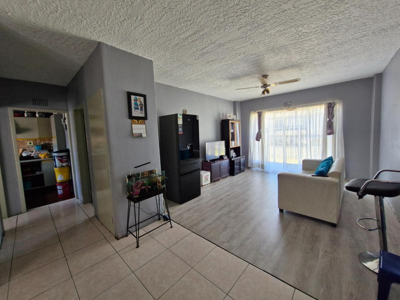 1 Bedroom Property for Sale in Kempton Park Central Gauteng