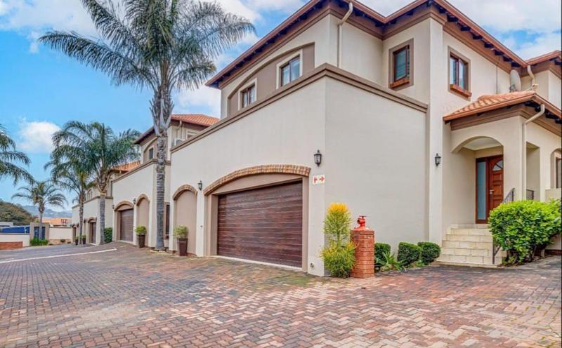 3 Bedroom Property for Sale in Glenvista Gauteng