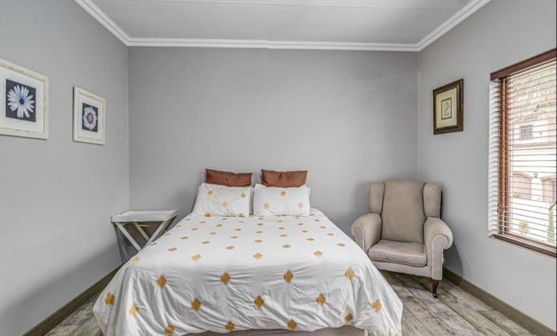 3 Bedroom Property for Sale in Glenvista Gauteng