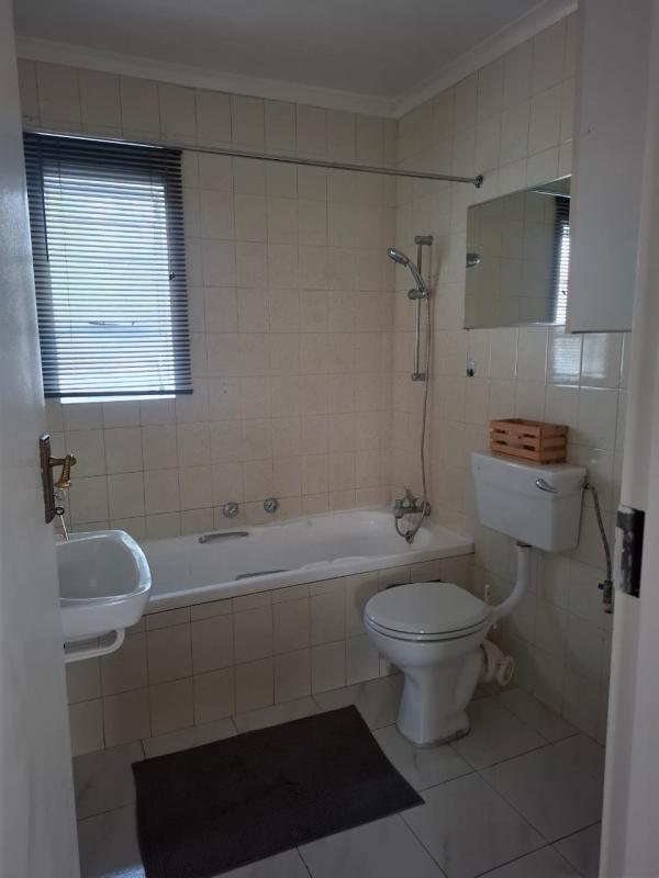 2 Bedroom Property for Sale in Bedford Gardens Gauteng