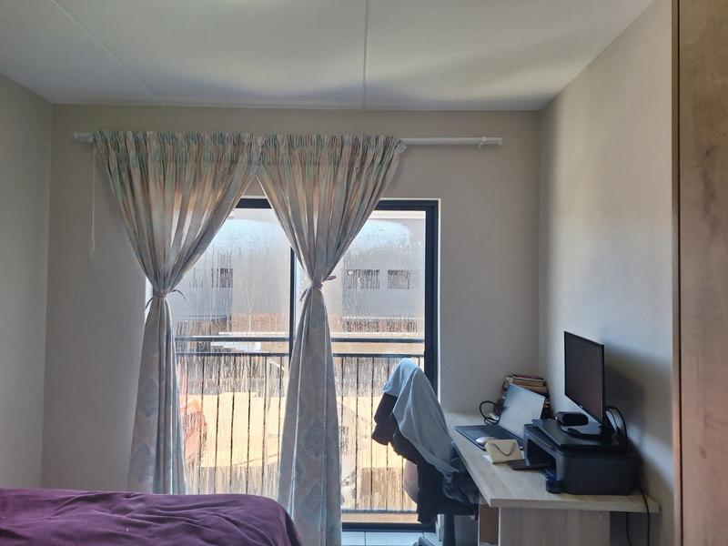 To Let 3 Bedroom Property for Rent in Kenleaf Gauteng