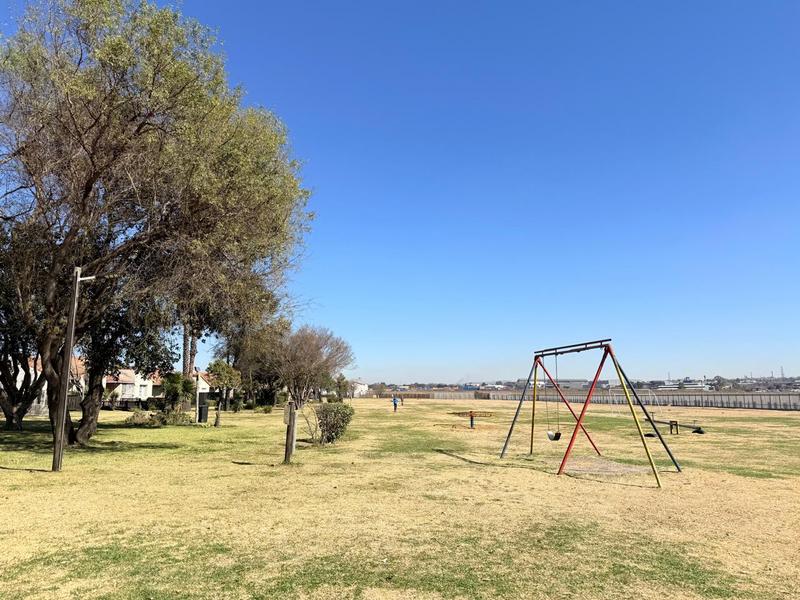 2 Bedroom Property for Sale in Elspark Gauteng