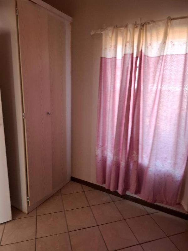 2 Bedroom Property for Sale in Mooikloof Ridge Gauteng