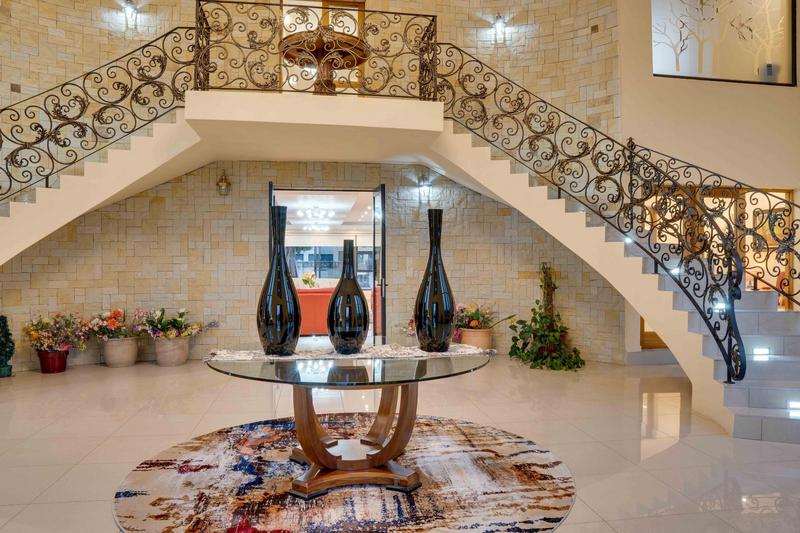7 Bedroom Property for Sale in Blue Hills Equestrian Estate Gauteng