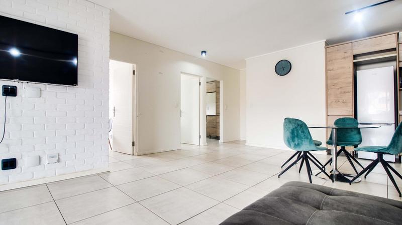 4 Bedroom Property for Sale in Ruimsig Country Estate Gauteng