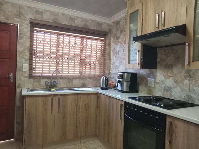 2 Bedroom Property for Sale in Lower Finsbury Gauteng
