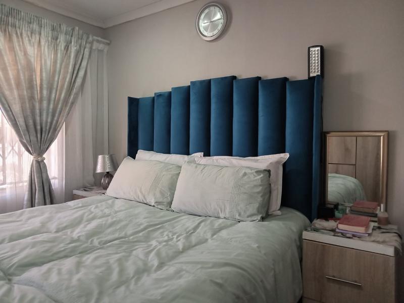 2 Bedroom Property for Sale in Lower Finsbury Gauteng