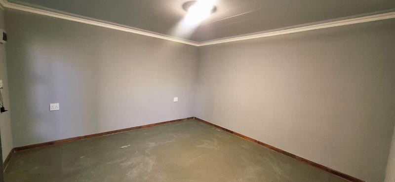 13 Bedroom Property for Sale in Zola Gauteng