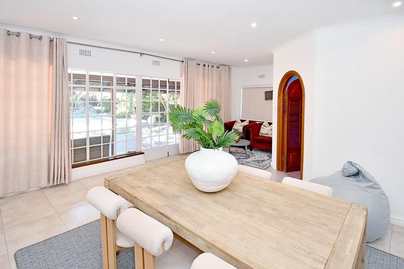 To Let 5 Bedroom Property for Rent in Glenadrienne Gauteng