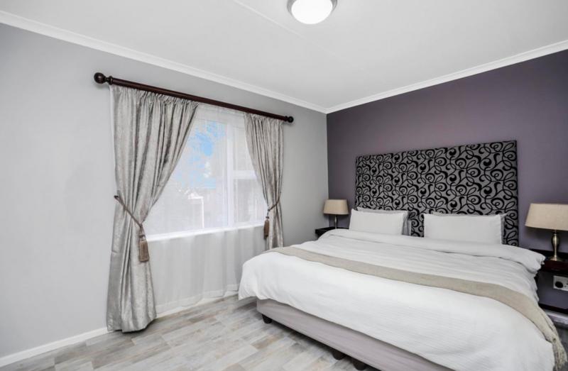 To Let 2 Bedroom Property for Rent in Rivonia Gauteng