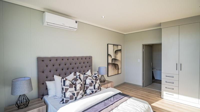 To Let 3 Bedroom Property for Rent in Midstream Estate Gauteng