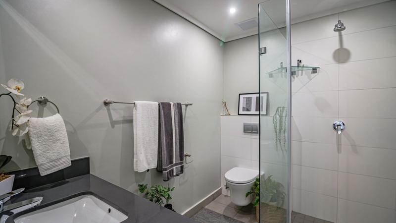 To Let 3 Bedroom Property for Rent in Midstream Estate Gauteng