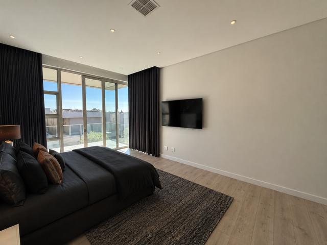 To Let 4 Bedroom Property for Rent in Morningside Gauteng