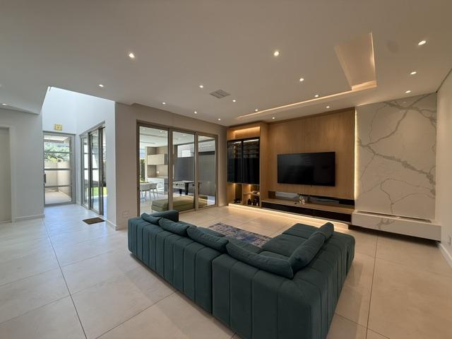 To Let 4 Bedroom Property for Rent in Morningside Gauteng