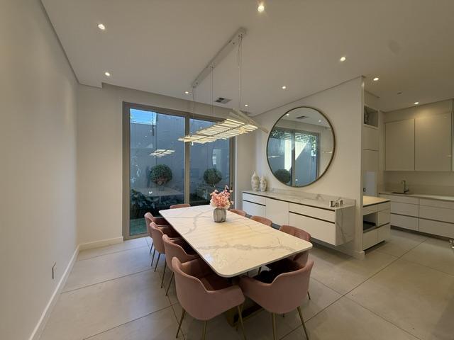 To Let 4 Bedroom Property for Rent in Morningside Gauteng