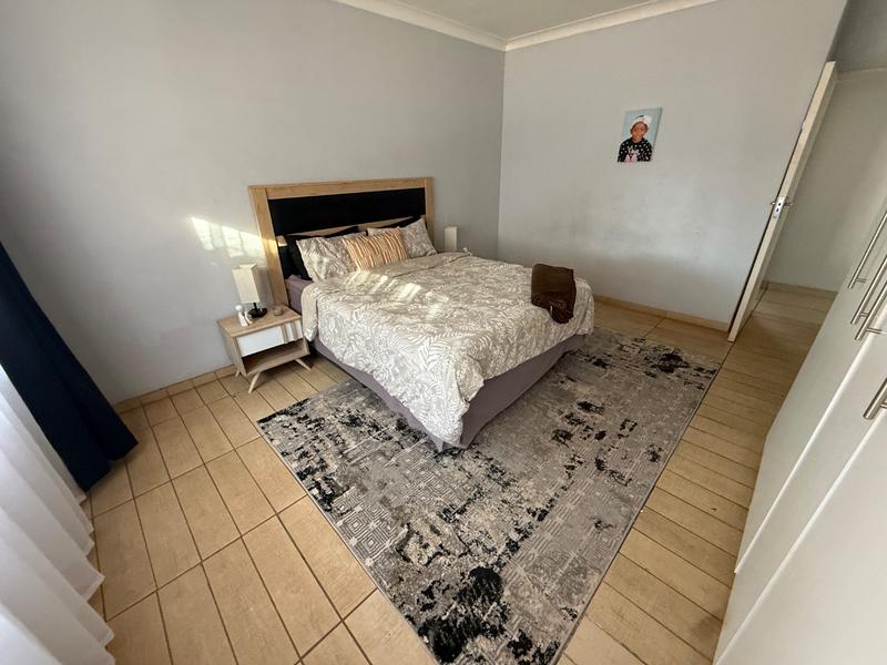 2 Bedroom Property for Sale in Vanderbijlpark Cw 6 Gauteng
