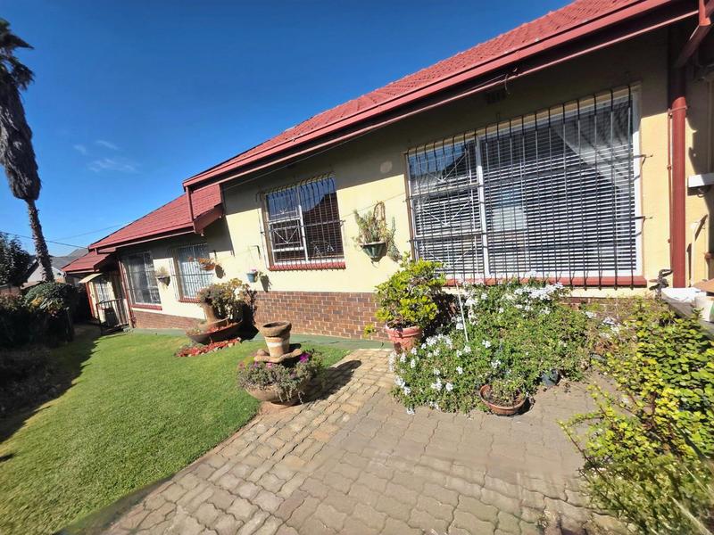 3 Bedroom Property for Sale in Woodmere Gauteng