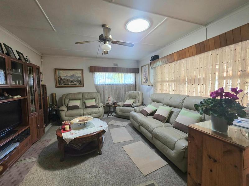 3 Bedroom Property for Sale in Woodmere Gauteng