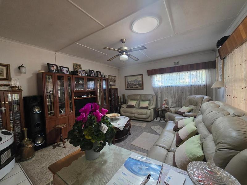 3 Bedroom Property for Sale in Woodmere Gauteng