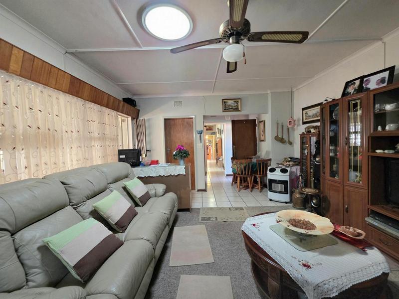 3 Bedroom Property for Sale in Woodmere Gauteng