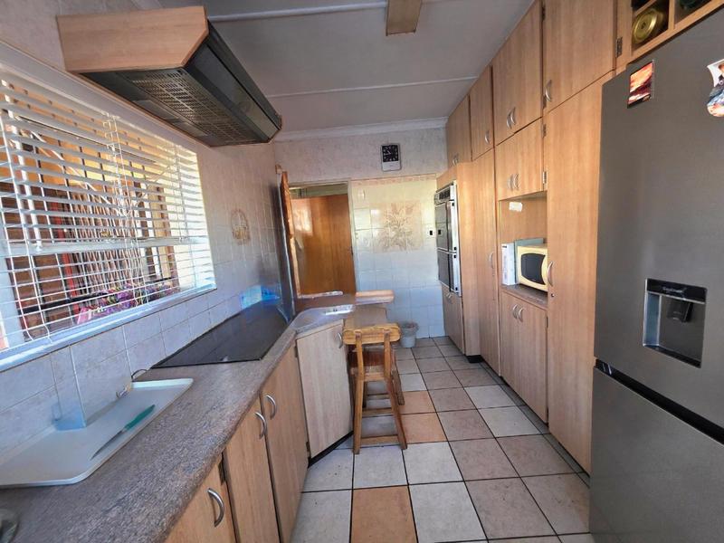 3 Bedroom Property for Sale in Woodmere Gauteng