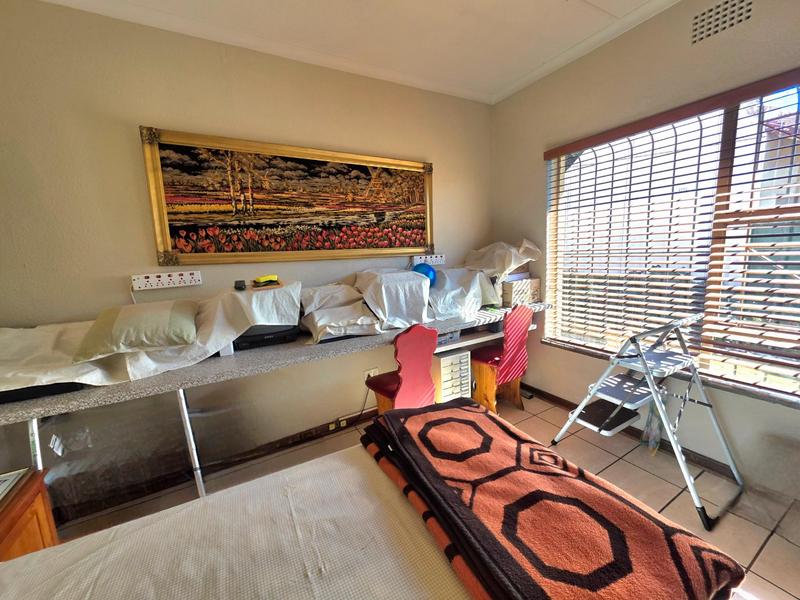 3 Bedroom Property for Sale in Woodmere Gauteng