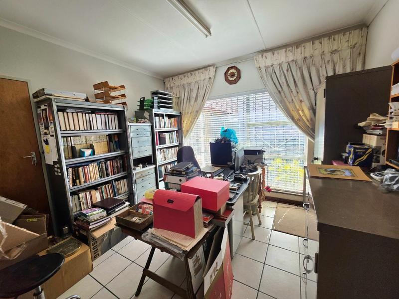 3 Bedroom Property for Sale in Woodmere Gauteng