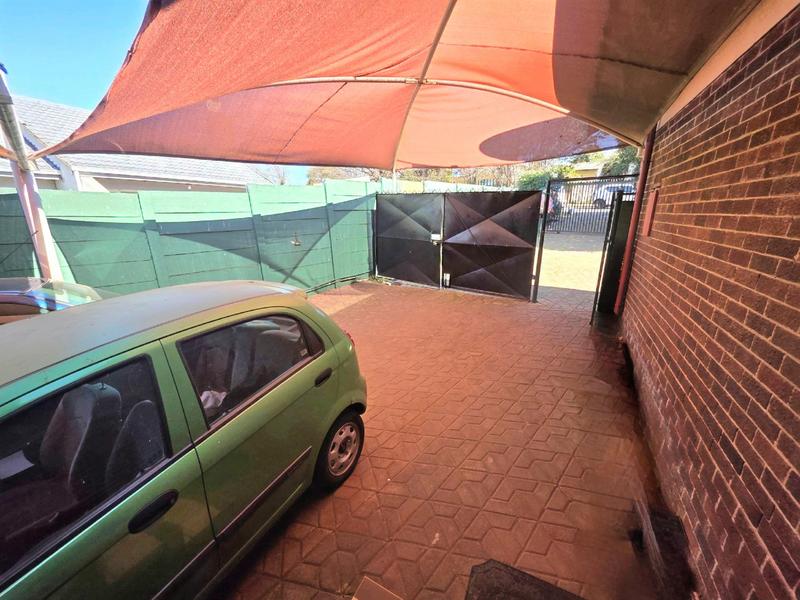 3 Bedroom Property for Sale in Woodmere Gauteng