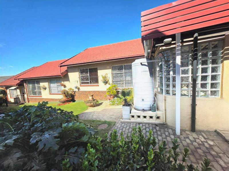 3 Bedroom Property for Sale in Woodmere Gauteng
