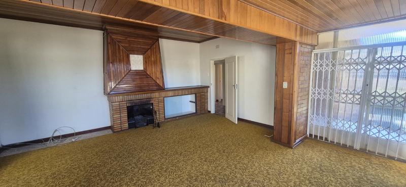 To Let 4 Bedroom Property for Rent in Franklin Roosevelt Park Gauteng