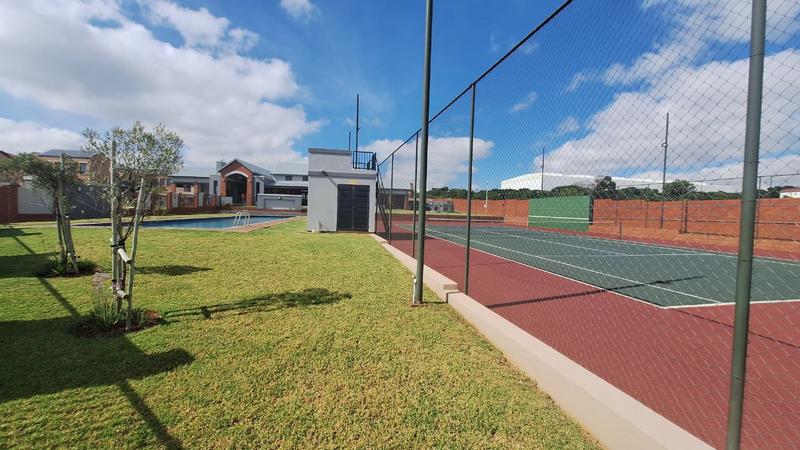 4 Bedroom Property for Sale in Heritage Hill Gauteng