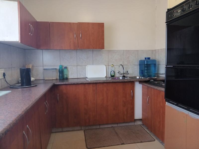 2 Bedroom Property for Sale in Homelake Gauteng