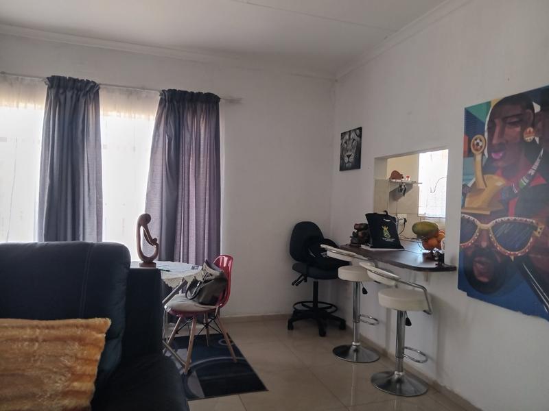 2 Bedroom Property for Sale in Homelake Gauteng