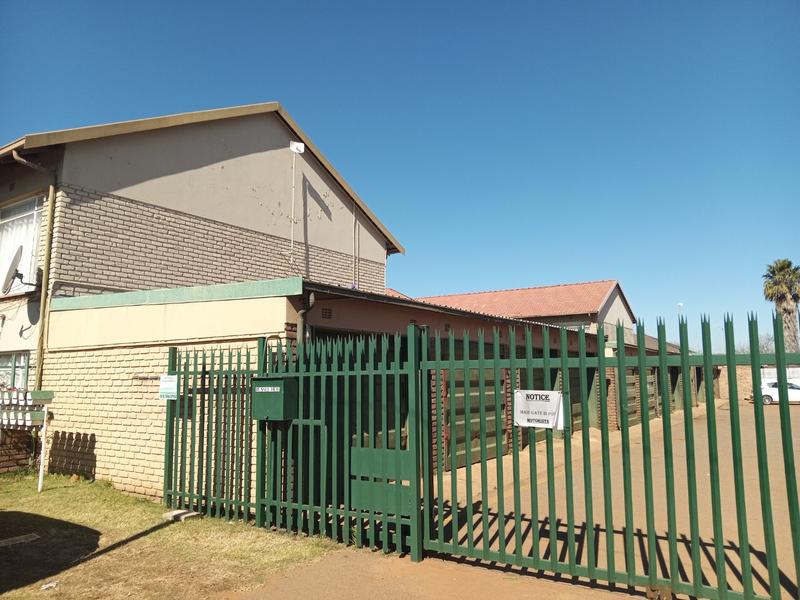 2 Bedroom Property for Sale in Homelake Gauteng