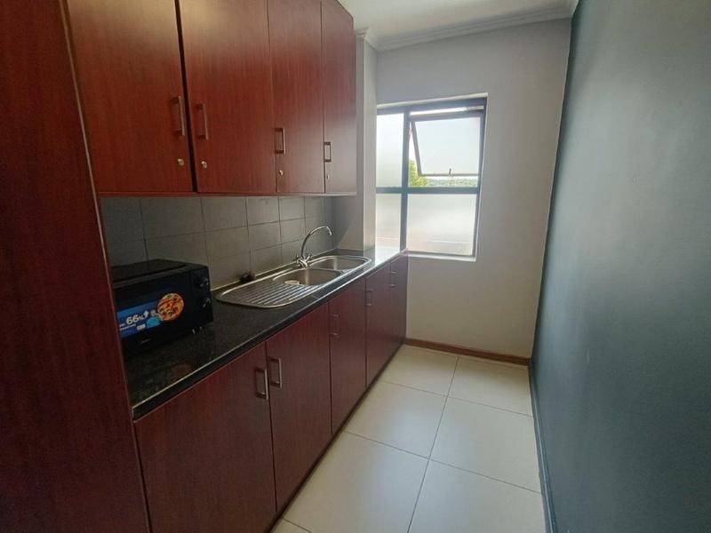 To Let Commercial Property for Rent in Cresta Gauteng
