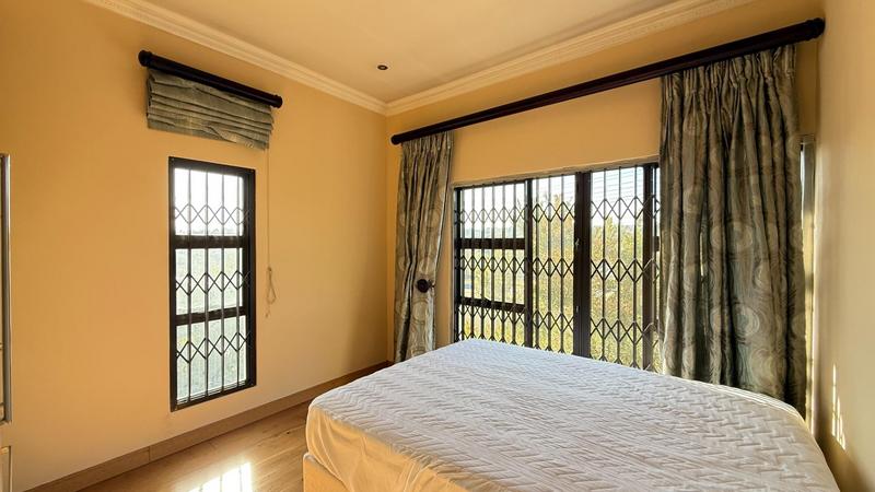 5 Bedroom Property for Sale in Waterfall Country Village Gauteng