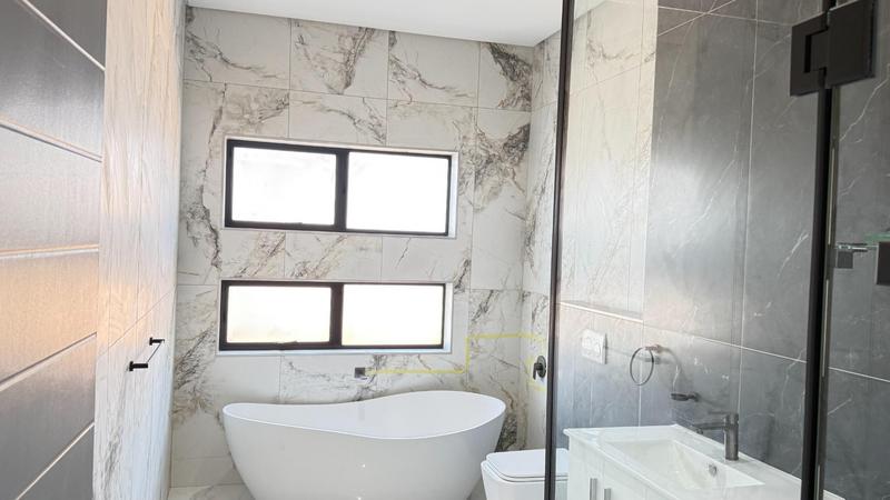4 Bedroom Property for Sale in Fountainbrook Estate Gauteng
