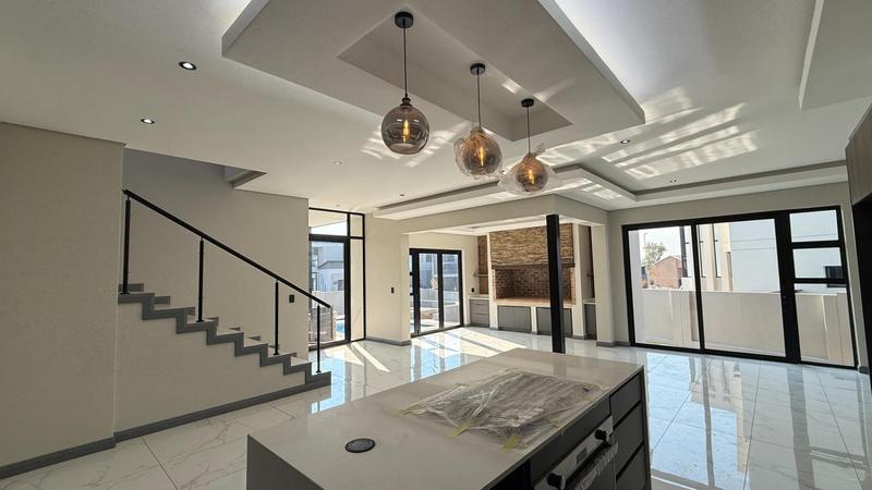 4 Bedroom Property for Sale in Fountainbrook Estate Gauteng