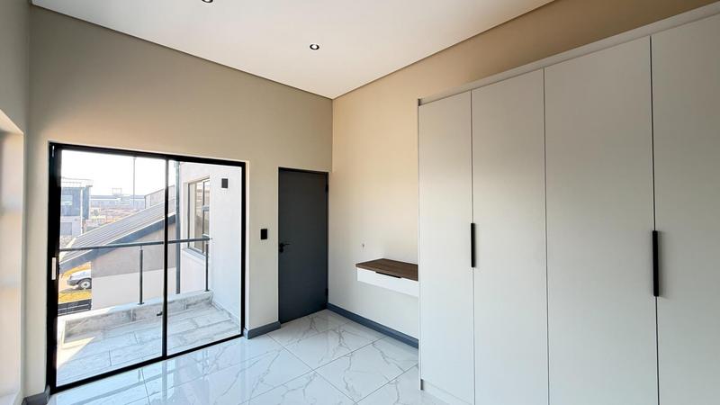 4 Bedroom Property for Sale in Fountainbrook Estate Gauteng