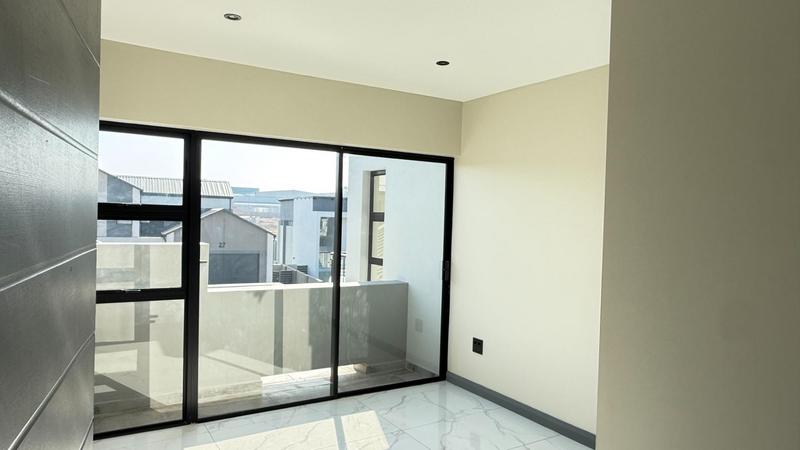 4 Bedroom Property for Sale in Fountainbrook Estate Gauteng
