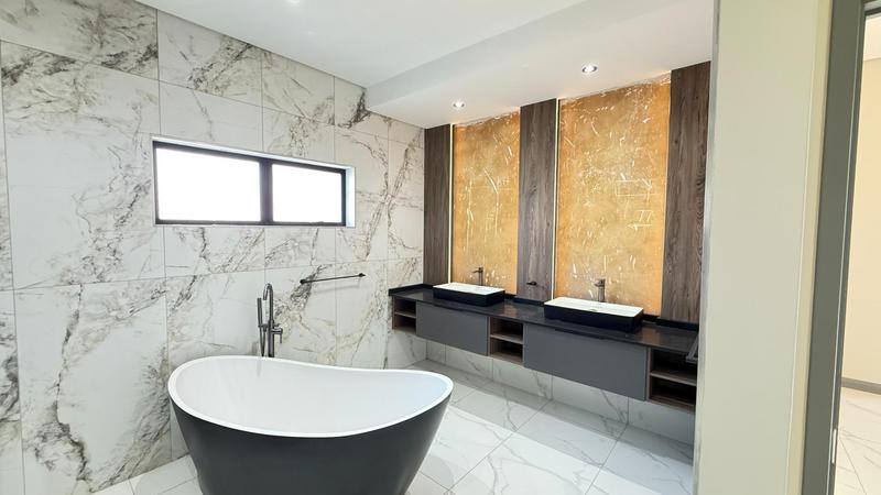 4 Bedroom Property for Sale in Fountainbrook Estate Gauteng