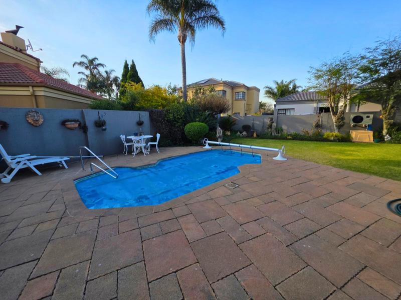 3 Bedroom Property for Sale in Glen Marais Gauteng