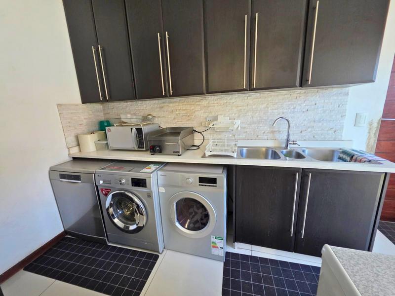 4 Bedroom Property for Sale in Glen Eagle Estate Gauteng