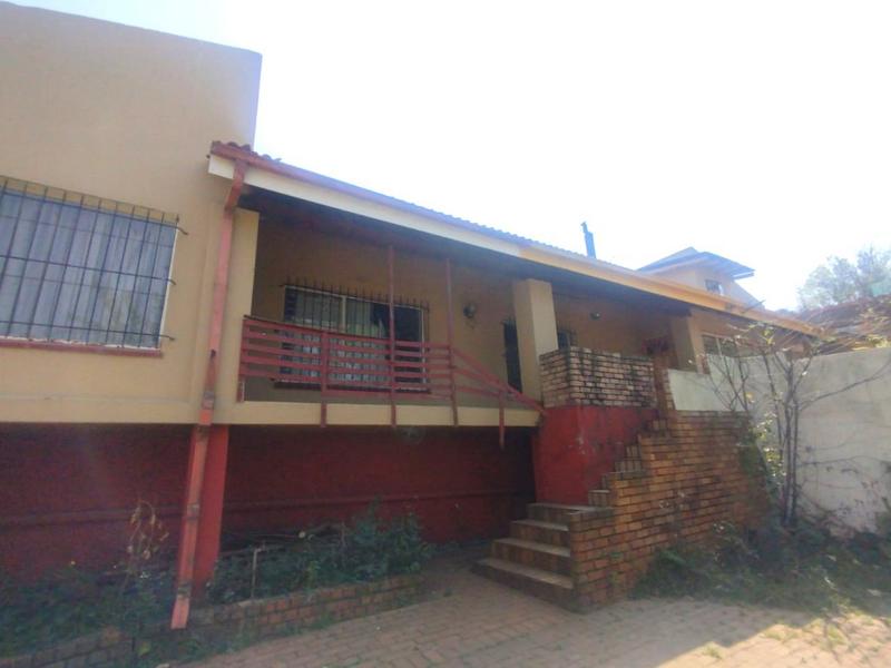 4 Bedroom Property for Sale in Lorentzville Gauteng