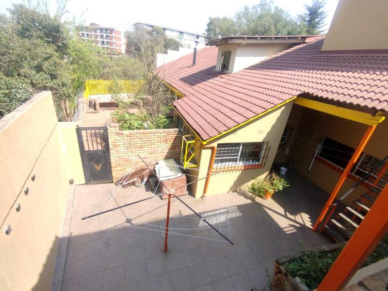 4 Bedroom Property for Sale in Lorentzville Gauteng