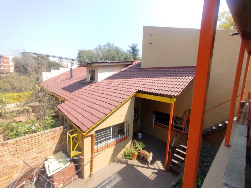 4 Bedroom Property for Sale in Lorentzville Gauteng