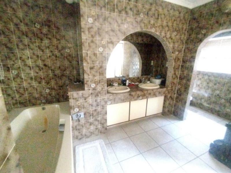 4 Bedroom Property for Sale in Lorentzville Gauteng