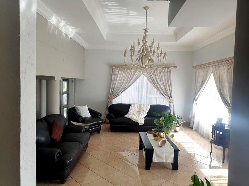 5 Bedroom Property for Sale in Noordkruin Gauteng