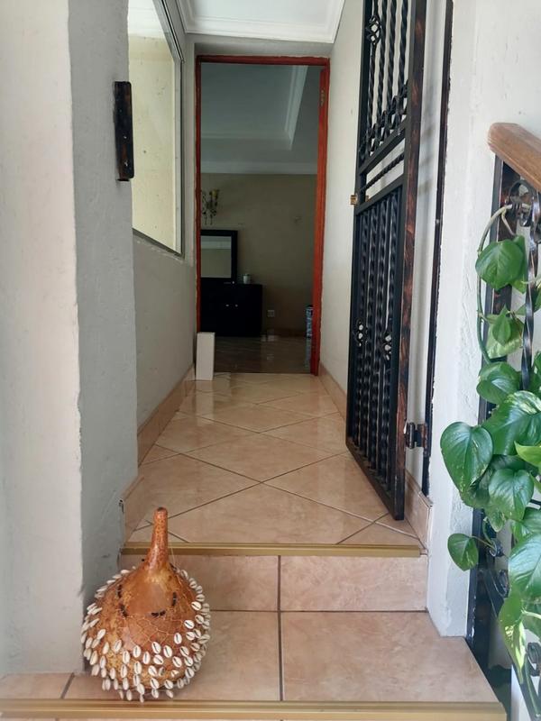 5 Bedroom Property for Sale in Noordkruin Gauteng